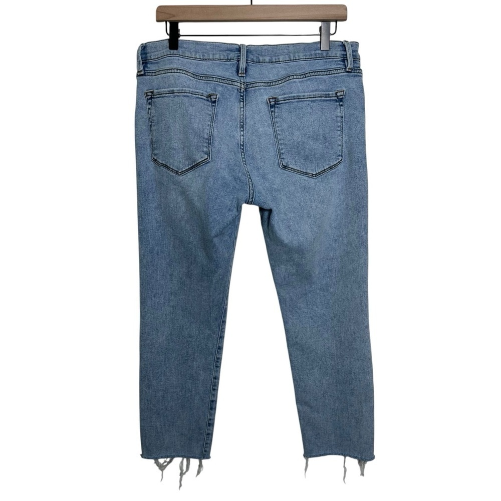 FRAME Le Garcon Crop Light Wash Frayed Hem Jeans Size 31 Denim Y2K Finnigan - Picture 2 of 12